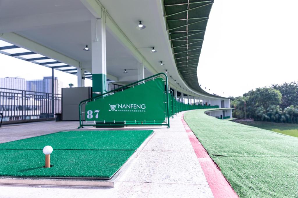 Golf v hotelu nebo okolí