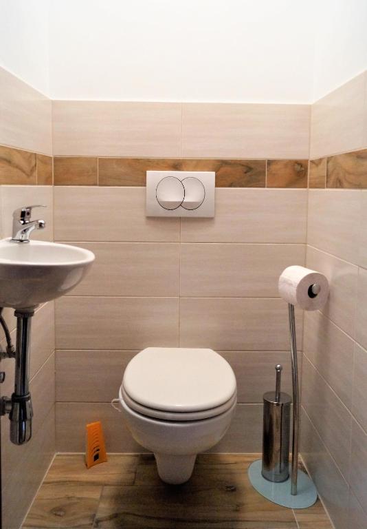 Arena Apartments - 2