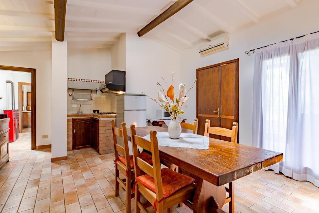 Kuchyň nebo kuchyňský kout v ubytování Tortuga Casa Vacanze