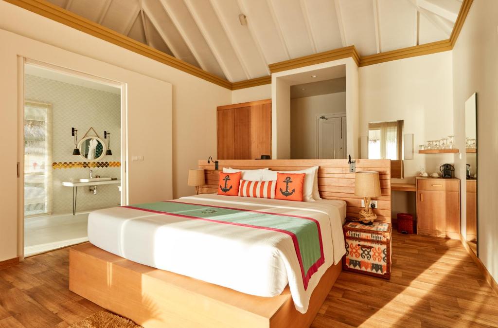 Postel nebo postele na pokoji v ubytování Sun Siyam Iru Veli - 24 Hours Premium All-Inclusive with Free Transfers