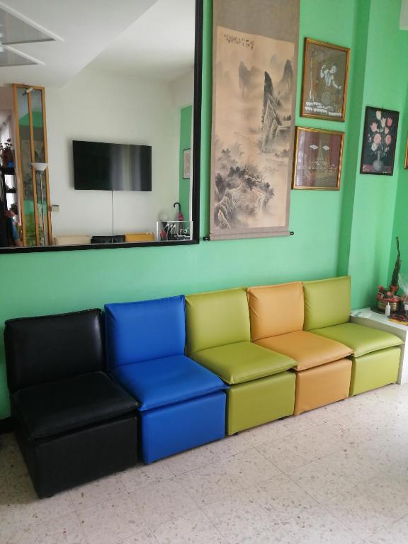 TV a/nebo společenská místnost v ubytování Hotel MIRO'