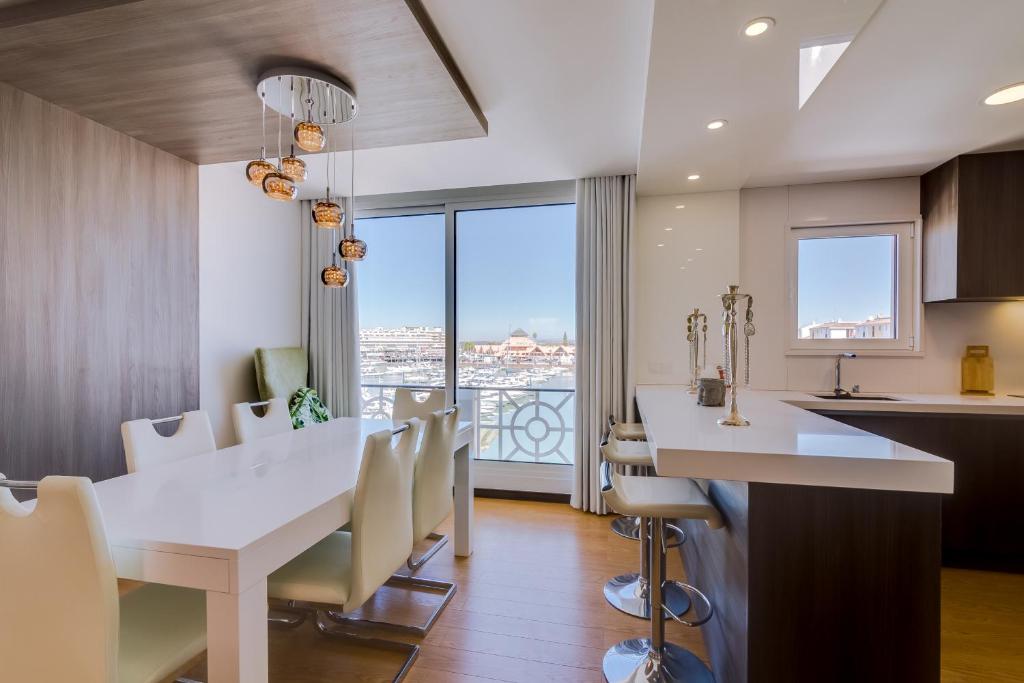 Posezení v ubytování Gold Suites - Luxurious apartment - Sea view