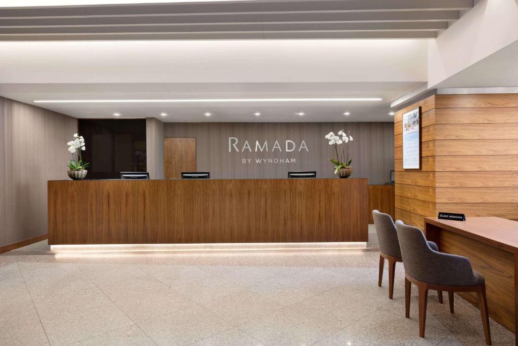 Ramada by Wyndham Lisbon - Resim 8