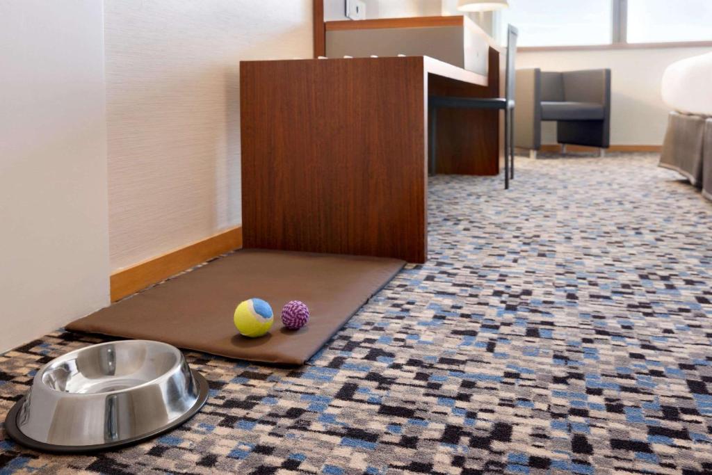 Ramada by Wyndham Lisbon - Resim 27