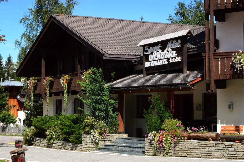 Budynek, w którym mieści się apartament