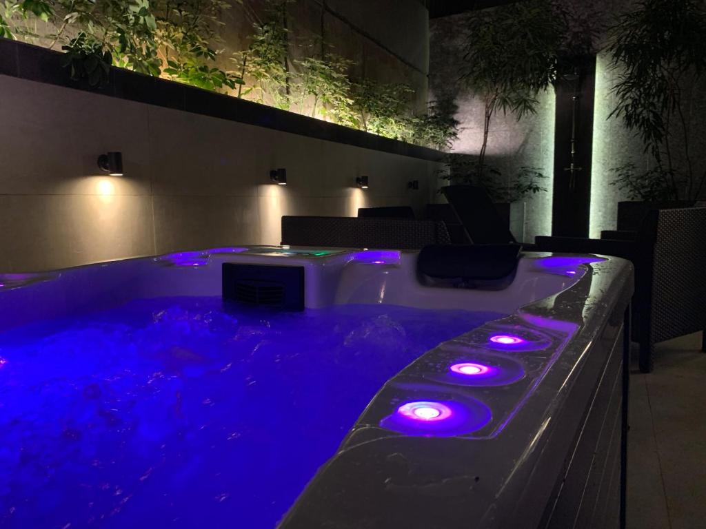 Fotografie z fotogalerie ubytování 47 Luxury Suites v Aténách