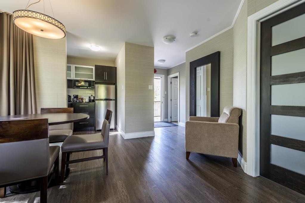 Ramada by Wyndham Ottawa On The Rideau - Resim 26