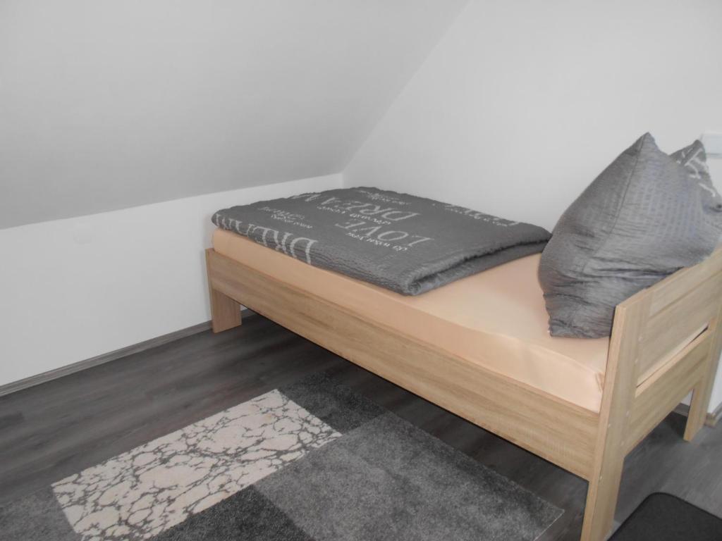 Ferienapartment-Monteurwohnung-Muldestausee - Two-Bedroom Apartment