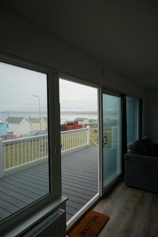 Balkón nebo terasa v ubytování Deluxe Lundy View Villa With Sea Views