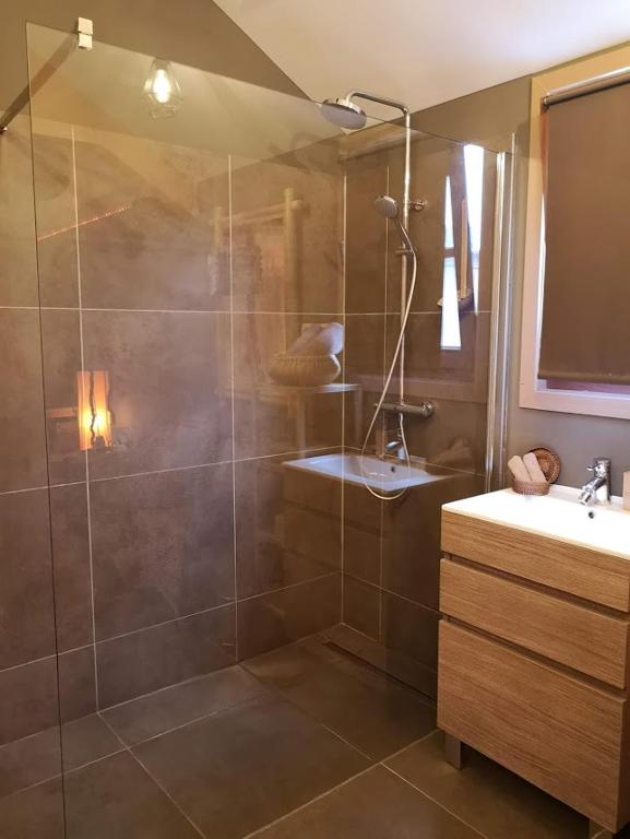 Koupelna v ubytování Het Filipijns Slaaphuisje