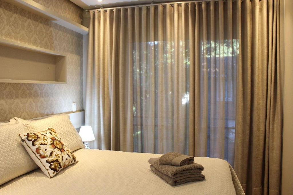 LOFT GRAMADO 206: SUÍTE + DEMI-SUÍTE JUNTO À RUA COBERTA!  LOFT GRAMADO 206: SUÍTE + DEMI-SUÍTE JUNTO À RUA COBERTA!