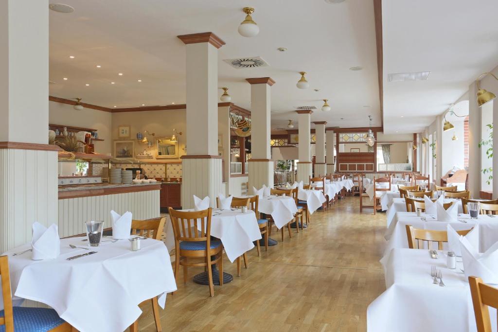 Restaurace v ubytování Precise Resort Rügen Apartments & SPLASH Erlebniswelt
