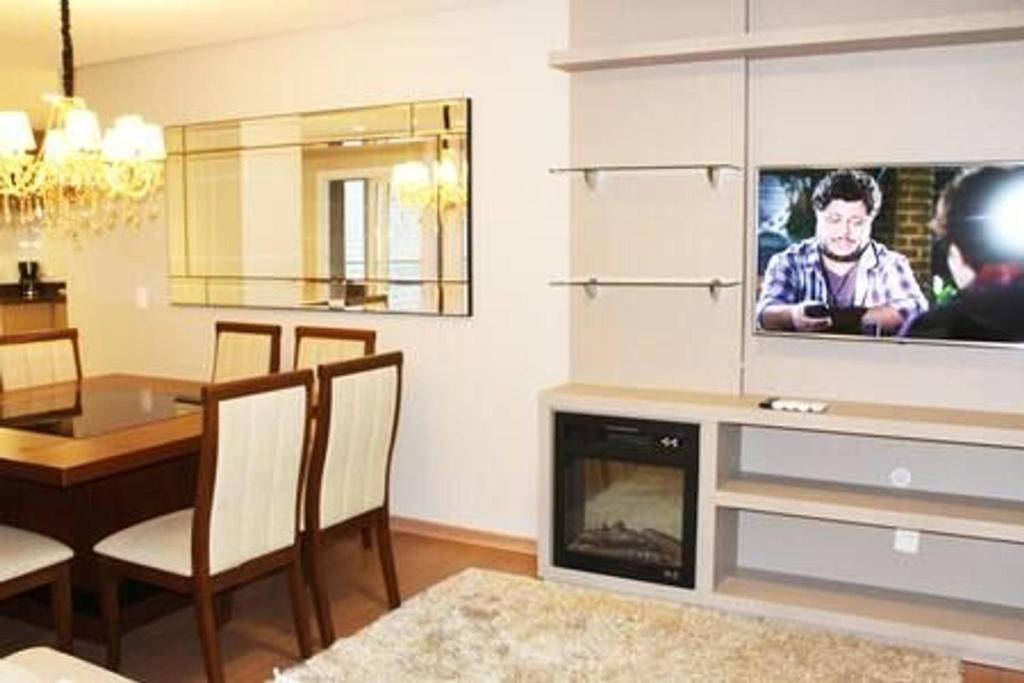 ALTOS 501 A - COBERTURA 5 DORMITÓRIOS JUNTO À ALDEIA DO PAPAI NOEL!  ALTOS 501 A - COBERTURA 5 DORMITÓRIOS JUNTO À ALDEIA DO PAPAI NOEL!