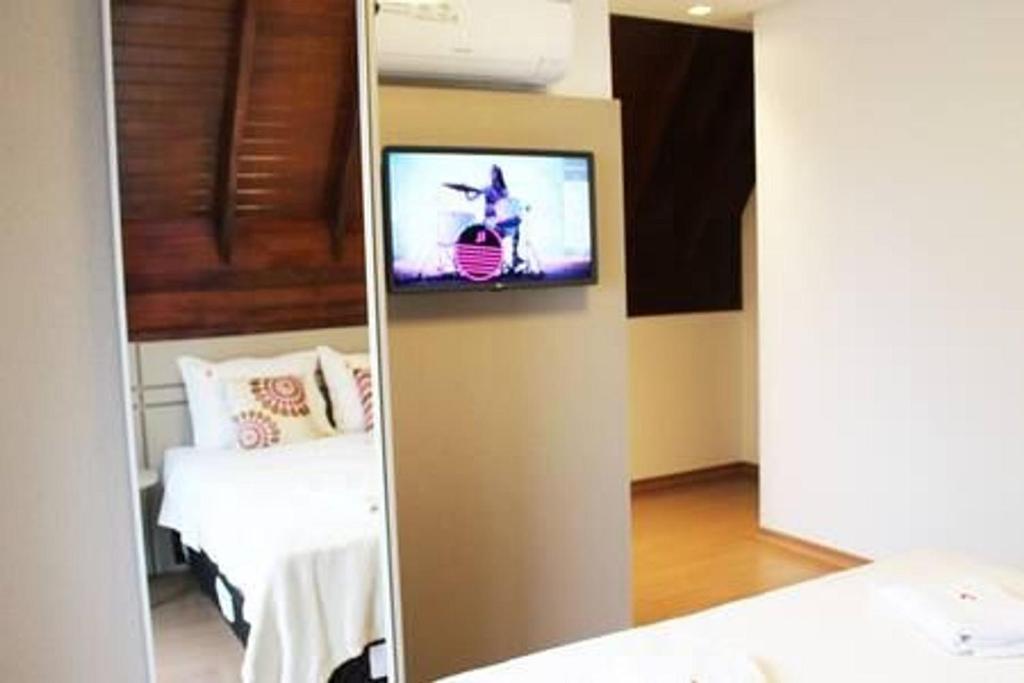 ALTOS 501 A - COBERTURA 5 DORMITÓRIOS JUNTO À ALDEIA DO PAPAI NOEL!  ALTOS 501 A - COBERTURA 5 DORMITÓRIOS JUNTO À ALDEIA DO PAPAI NOEL!