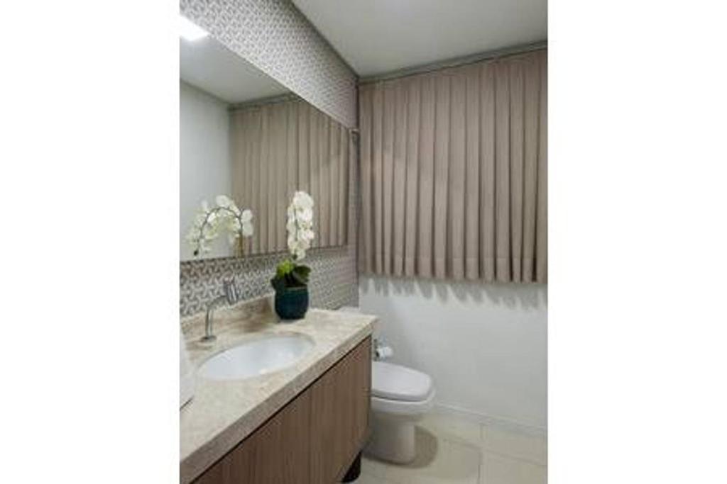 ALTOS 501 A - COBERTURA 5 DORMITÓRIOS JUNTO À ALDEIA DO PAPAI NOEL!  ALTOS 501 A - COBERTURA 5 DORMITÓRIOS JUNTO À ALDEIA DO PAPAI NOEL!