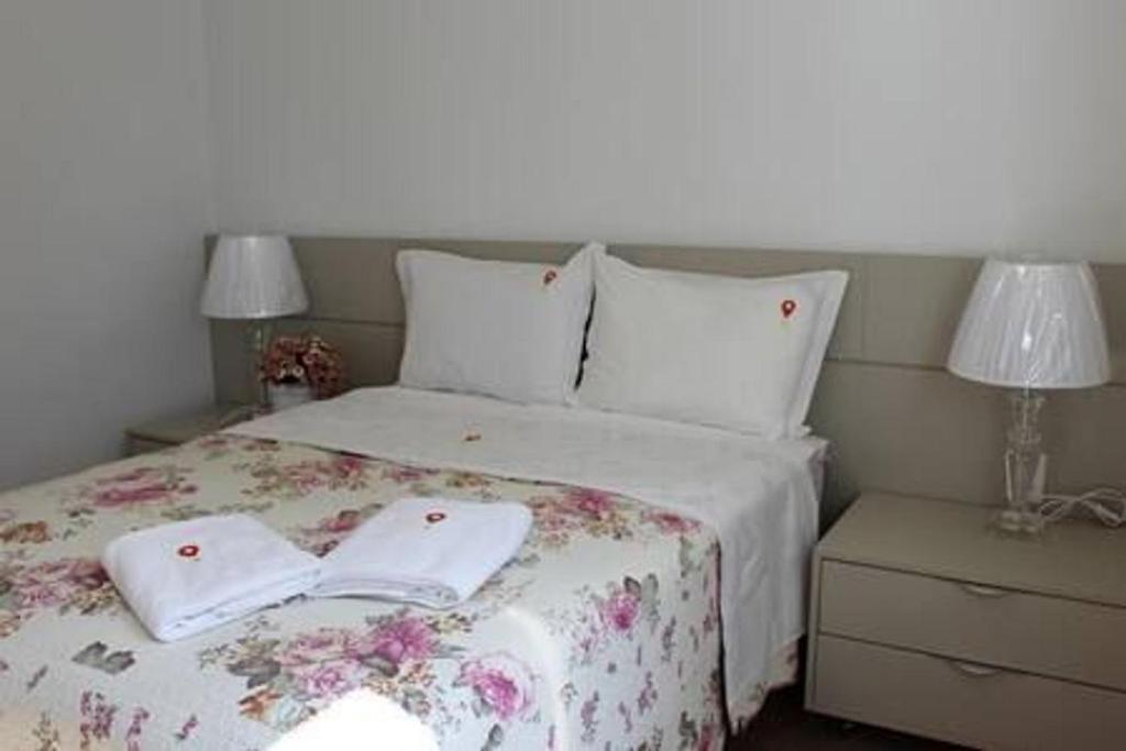 ALTOS 201A - 3 DORM. JUNTO À ALDEIA DO PAPAI NOEL!  ALTOS 201A - 3 DORM. JUNTO À ALDEIA DO PAPAI NOEL!