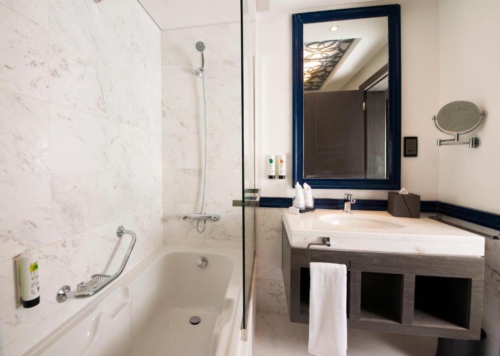 Edge Creekside Hotel - Resim 36