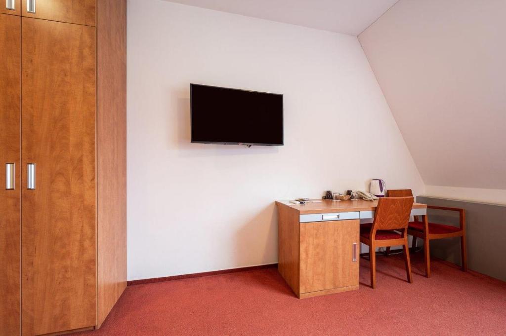 Ruby Blue - Resim 26