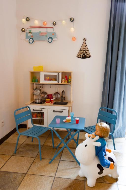 Kuchyň nebo kuchyňský kout v ubytování Vakantiehuis Elisa