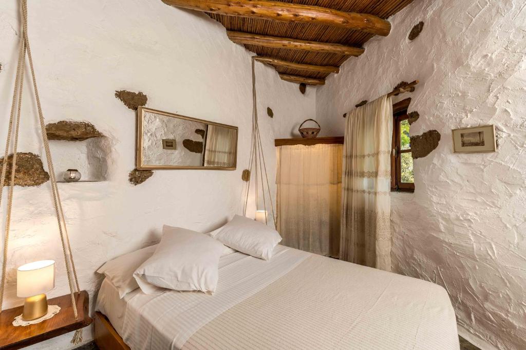 Natura cottages - Cottage With Garden View