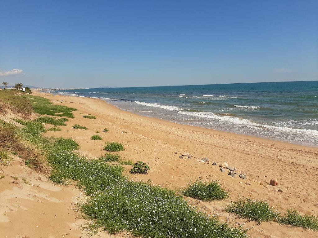 Adosadito playa Oliva, Oliva – Updated 2023 Prices