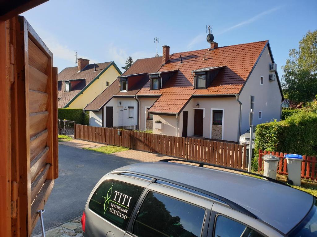 Budynek, w którym mieści się dom wakacyjny