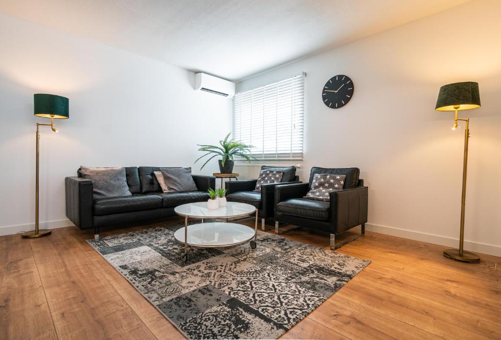 Familie Hotel & Apartments Alkmaar - Apartment De Accijnstoren