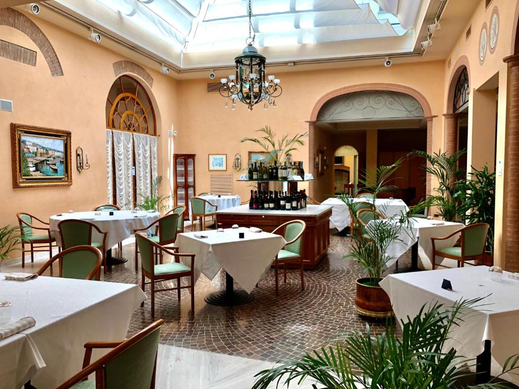 Phi Hotel Dei Medaglioni