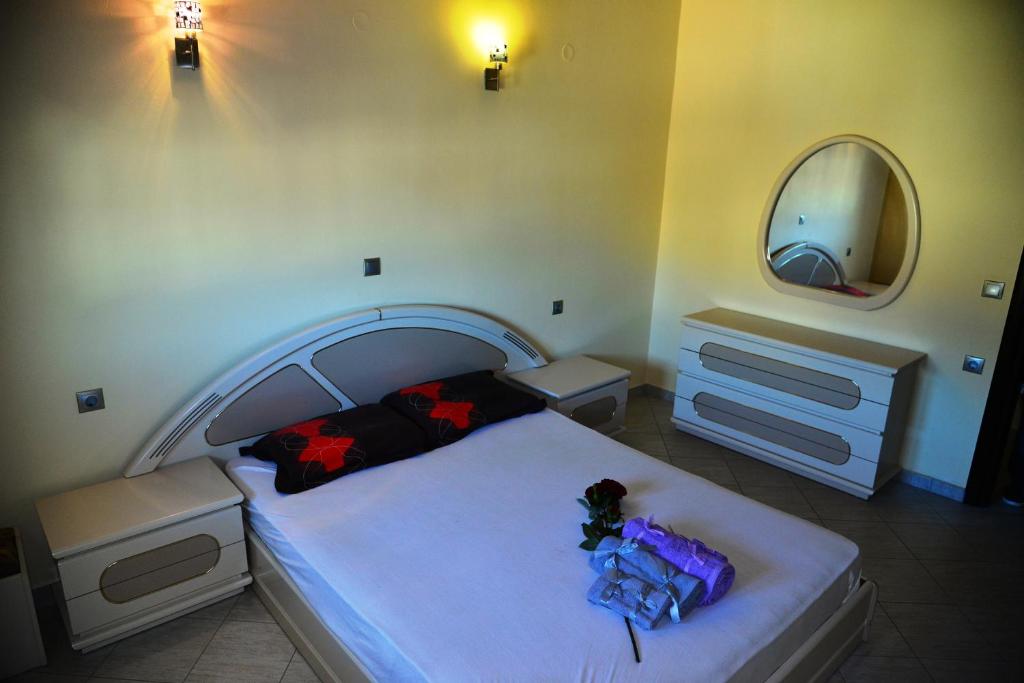 Postel nebo postele na pokoji v ubytování Sea View Luxury Apartment Plataria