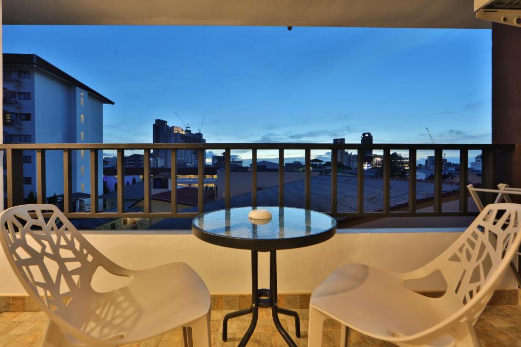 Nalanta Hotel Pattaya - Resim 23