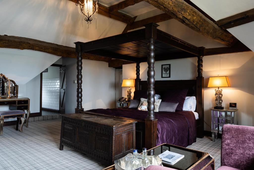 Weston Hall - 