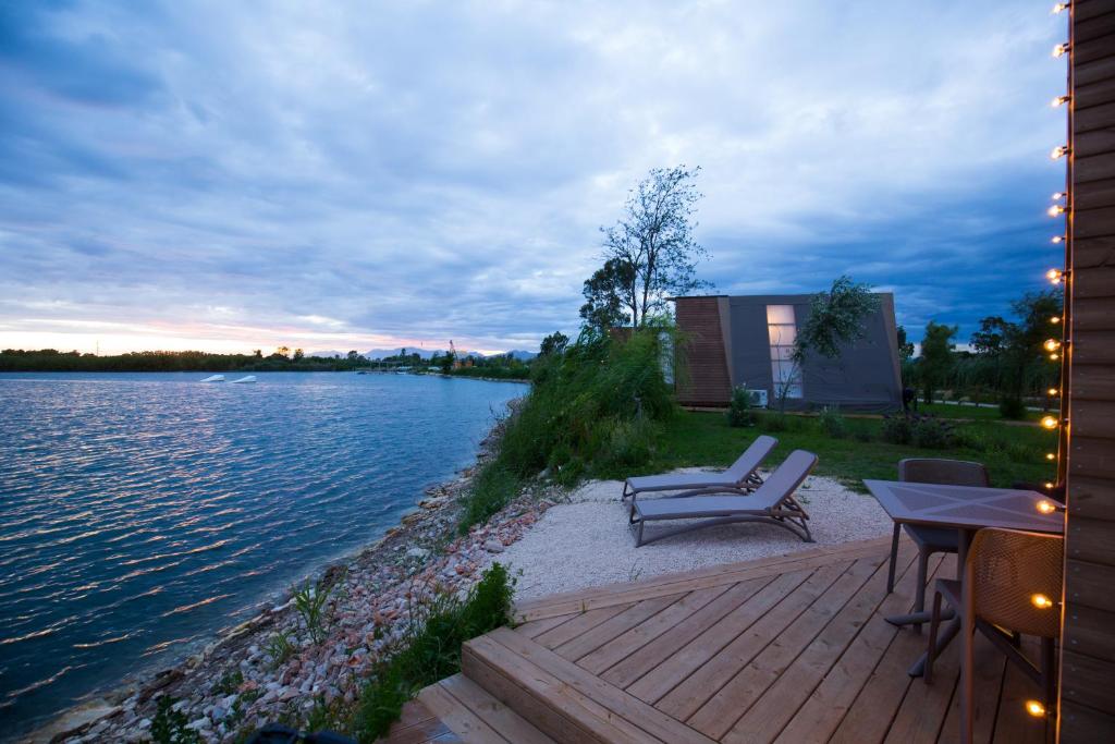Nabi Resort Glamping & SPA - Tienda Con Vista Al Lago