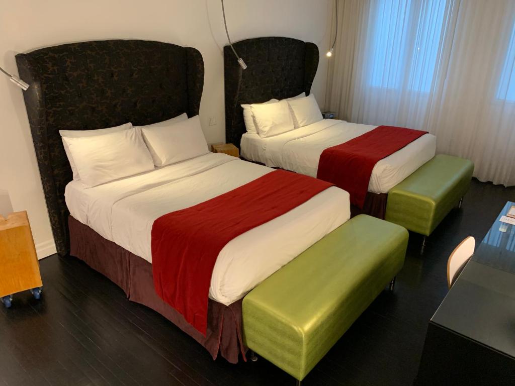 
Junior suite 2 Queen beds
