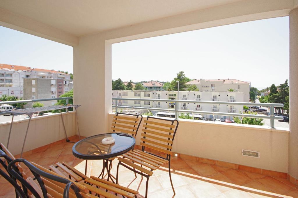 Balkón alebo terasa v ubytovaní Apartmani Srzic