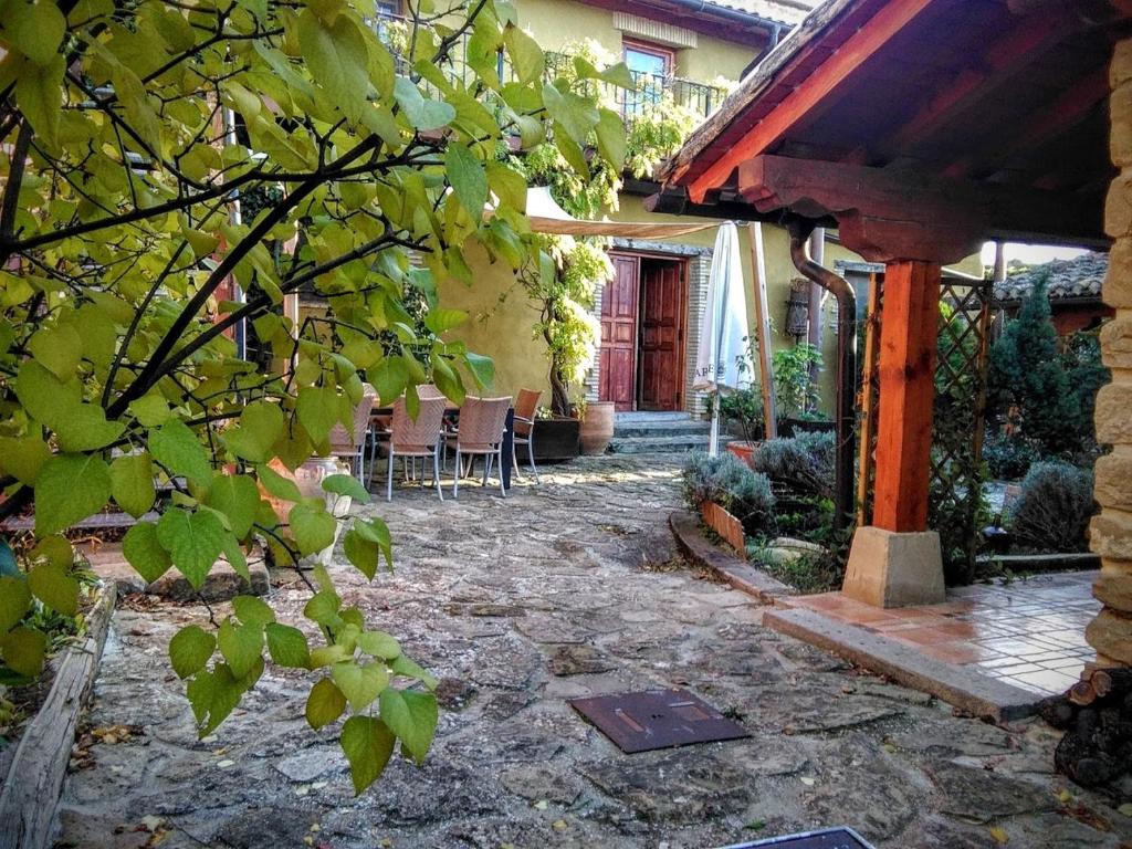 Country house Alojamiento Rural La Cañada, Murillo el Fruto ...