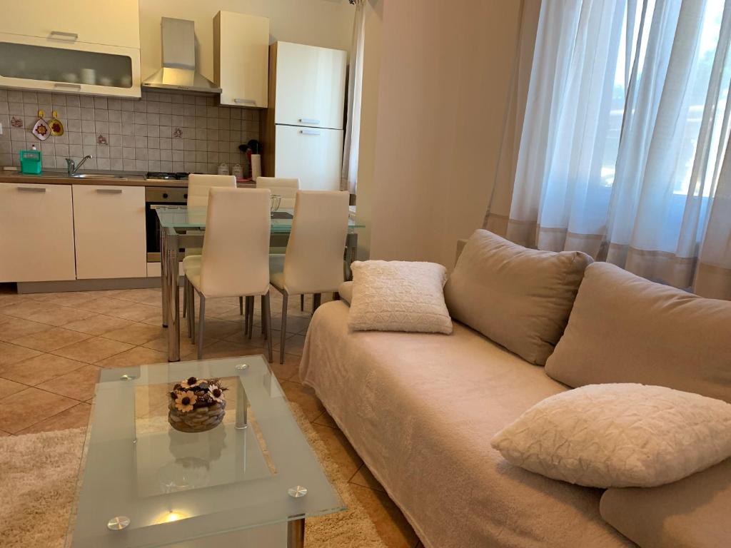 Kuchyňa alebo kuchynka v ubytovaní Apartments & Room Piutti