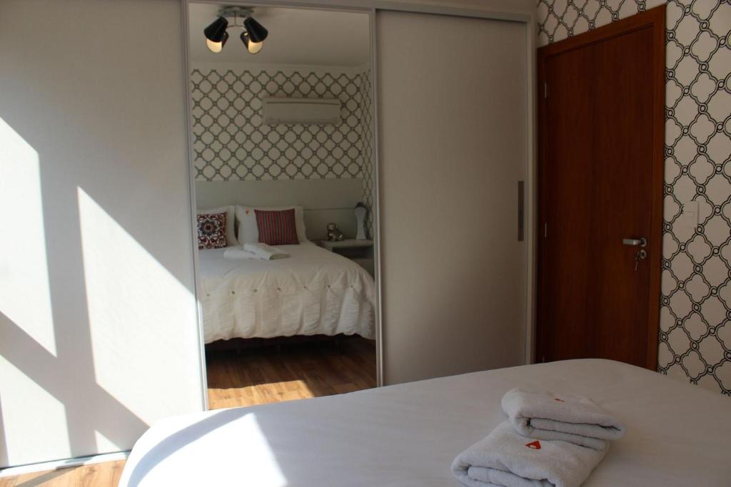 GARIBALDI 401A - 3 DORMITÓRIOS JUNTO À RUA COBERTA  GARIBALDI 401A - 3 DORMITÓRIOS JUNTO À RUA COBERTA