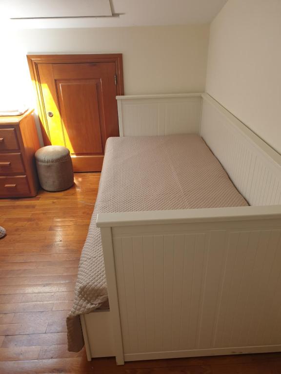 Postel nebo postele na pokoji v ubytování hostel do Ermal