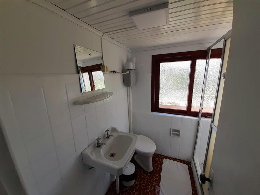 Pousada Vista do Lago  Pousada Vista do Lago