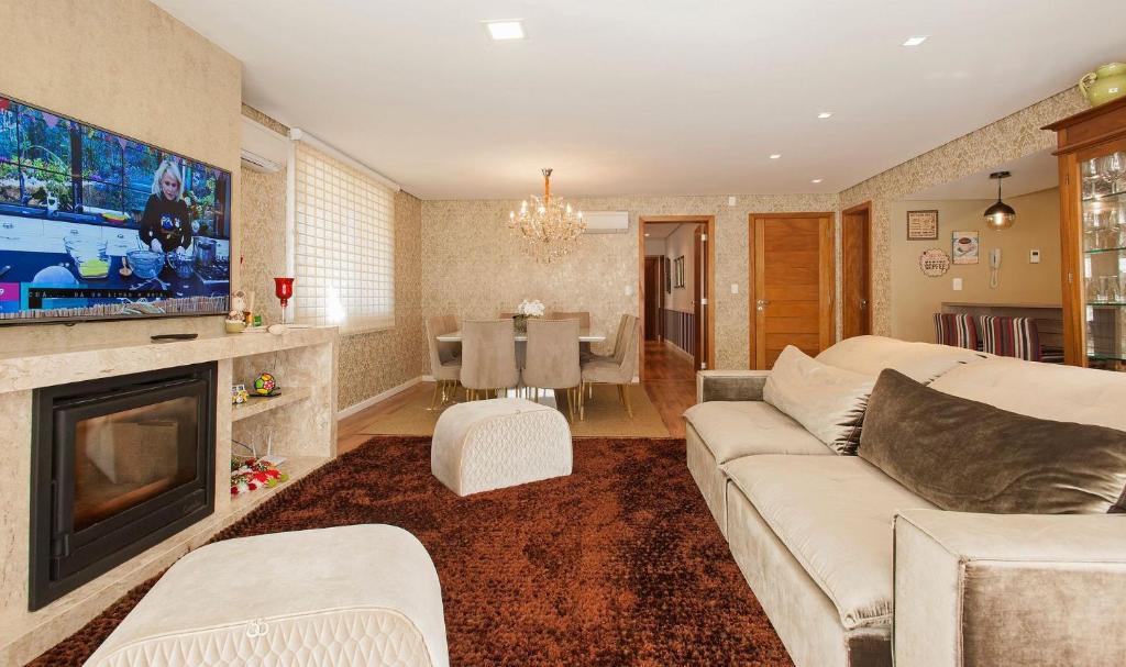 GARIBALDI 401A - 3 DORMITÓRIOS JUNTO À RUA COBERTA  GARIBALDI 401A - 3 DORMITÓRIOS JUNTO À RUA COBERTA