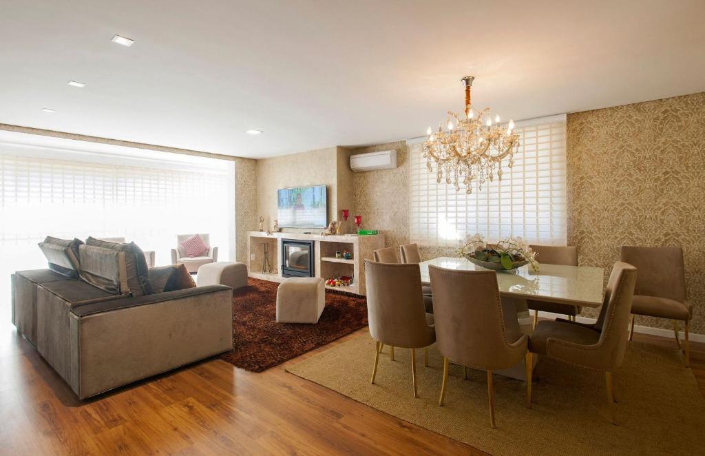 GARIBALDI 401A - 3 DORMITÓRIOS JUNTO À RUA COBERTA  GARIBALDI 401A - 3 DORMITÓRIOS JUNTO À RUA COBERTA