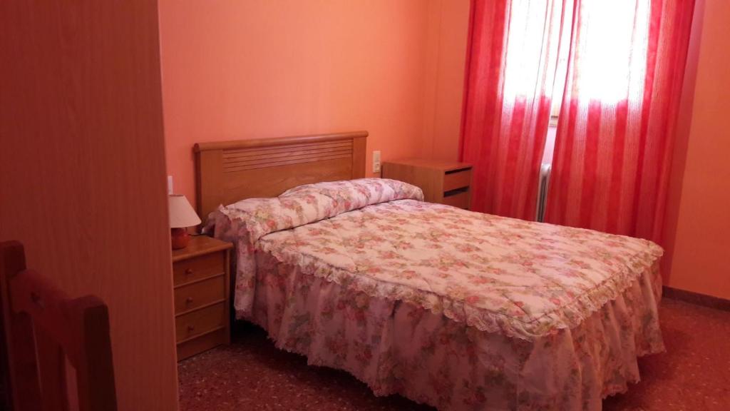 Apartamento La Rosa (España Jaca) - Booking.com