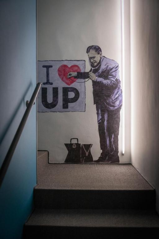 Up Hotel - Resim 19