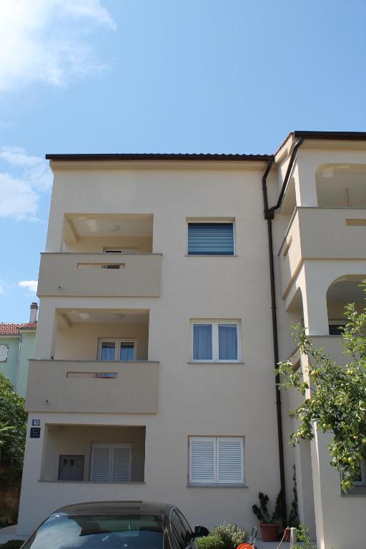 Budynek, w którym mieści się apartament