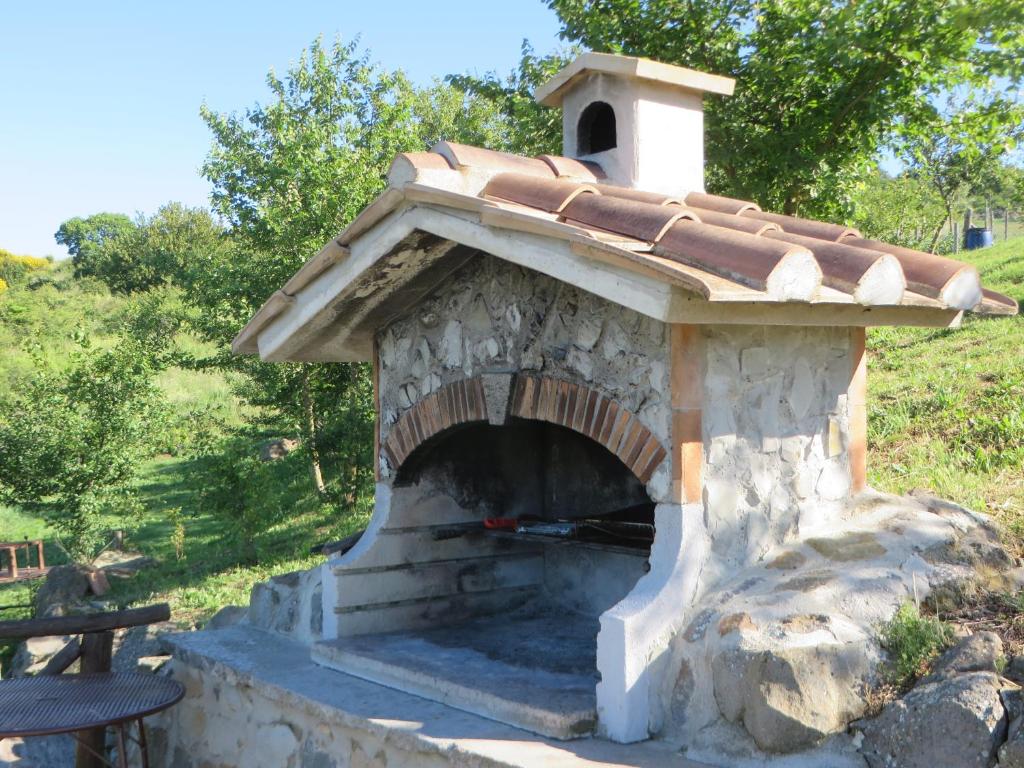 Fotografie z fotogalerie ubytování Appartamento Melograno in casale con piscina - Val d'Orcia v destinaci Radicofani