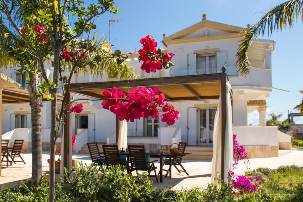 Zahrada ubytování Τhalasso Palace Homes