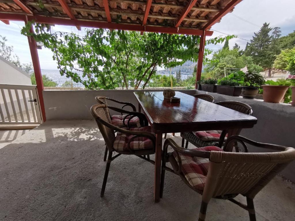 Balkón alebo terasa v ubytovaní Apartment Nera