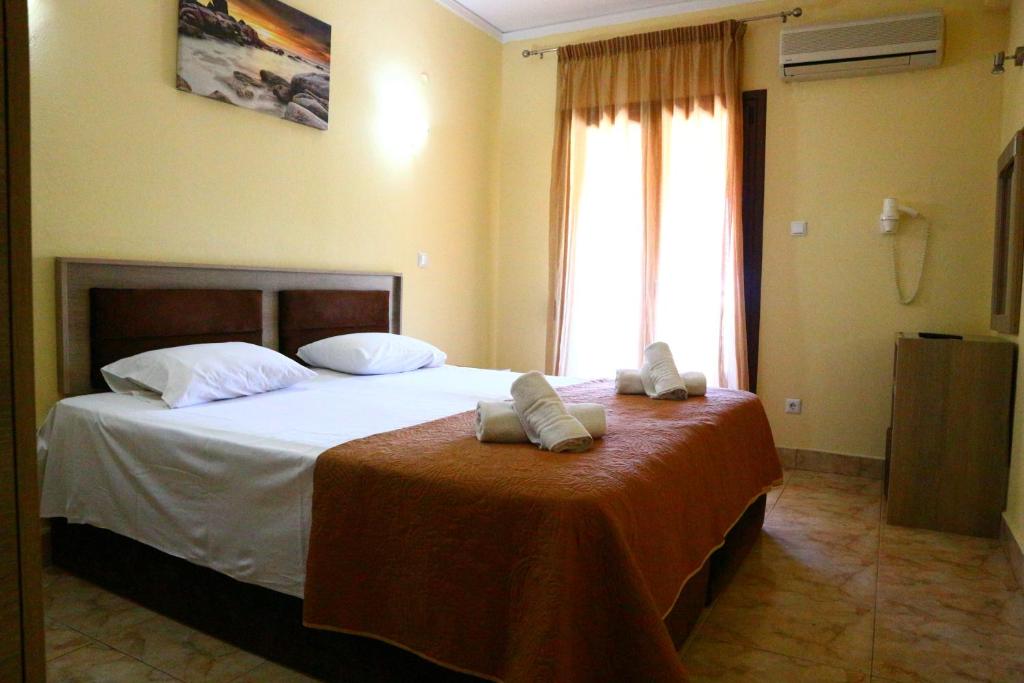 Edelweiss Studios - 12