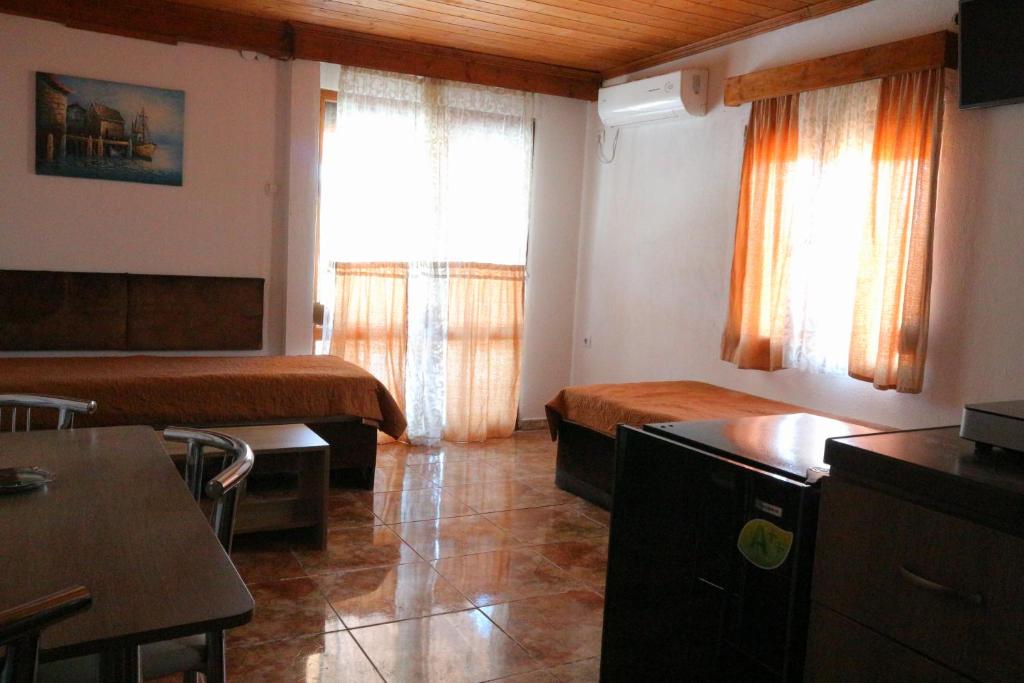 Edelweiss Studios - 17