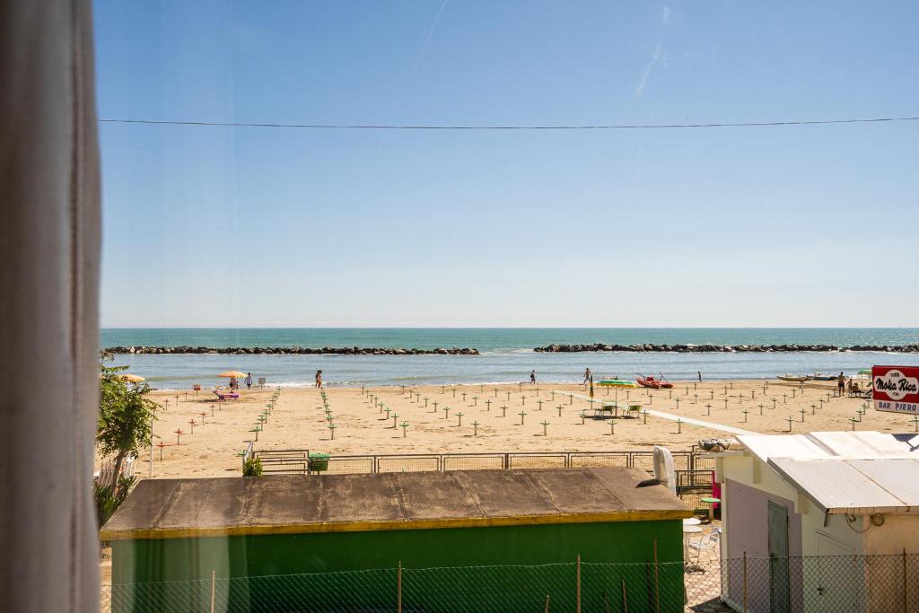 A general sea view or a sea view taken from Az apartmant